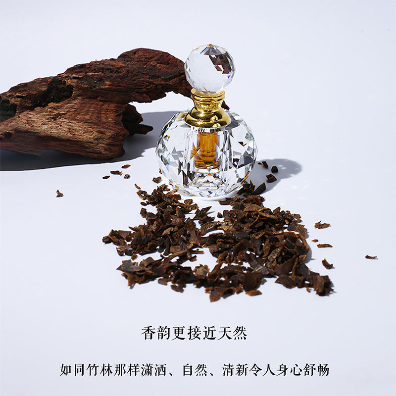 源头厂家海南沉香精油超临界co2低温萃古法蒸馏萃取高纯度精油批发